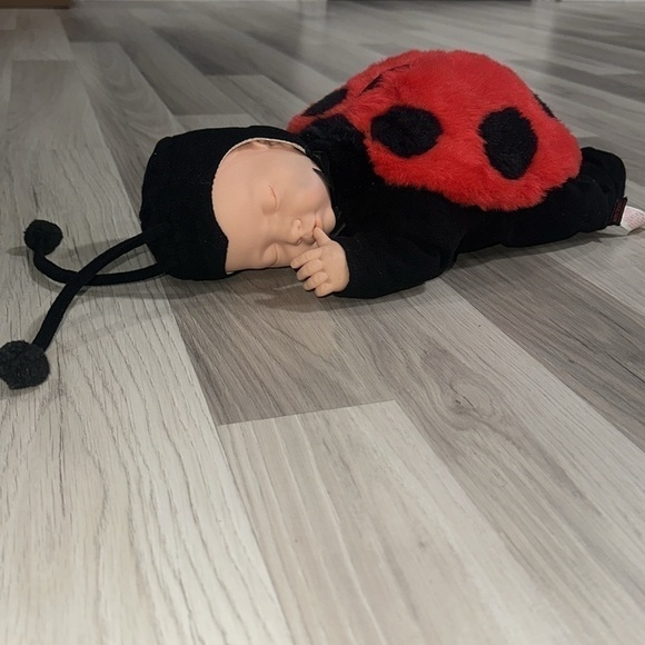 Vintage 1997 Anne Geddes Baby Ladybug Bean Filled Collection Plush Sleep 15" - Picture 3 of 7